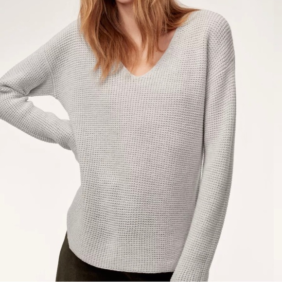 Aritzia Sweaters - Wilfred Worker Sweater - lightly worn - in good condition